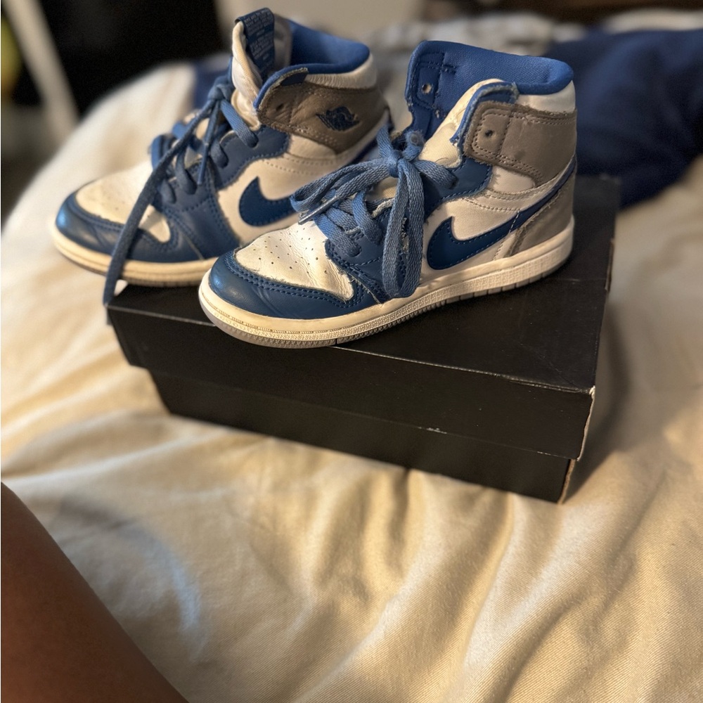 Nike Blue and White Sneakers High-Top